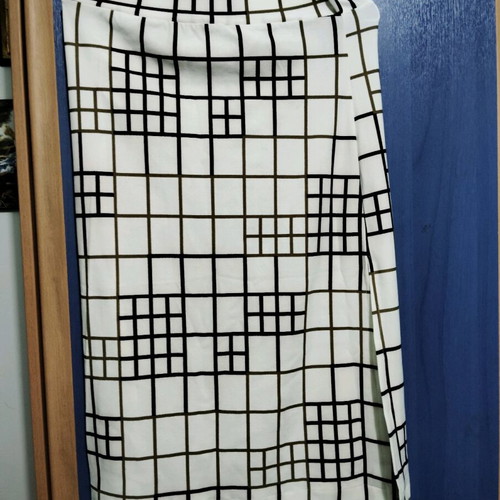 Elastic Long Skirt New With Side Slit