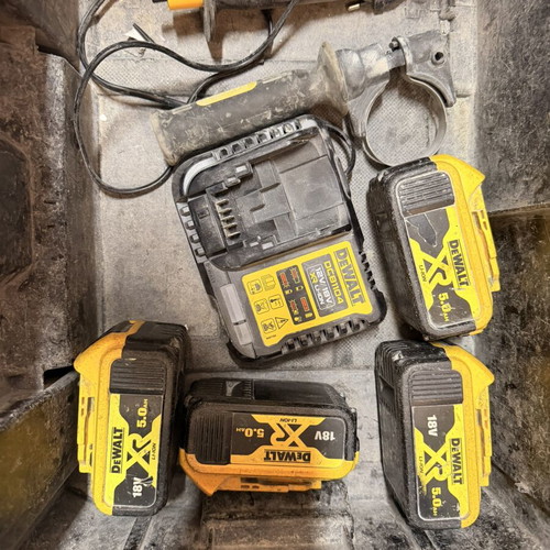 DeWalt 18V XR Brushless power tool set used, 4 machines
