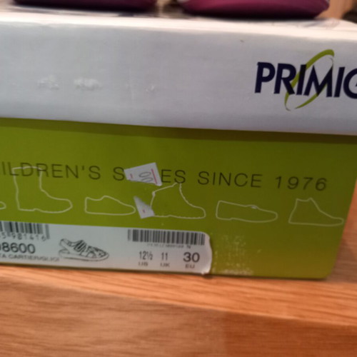 Primigi sandals size 30 used, purple