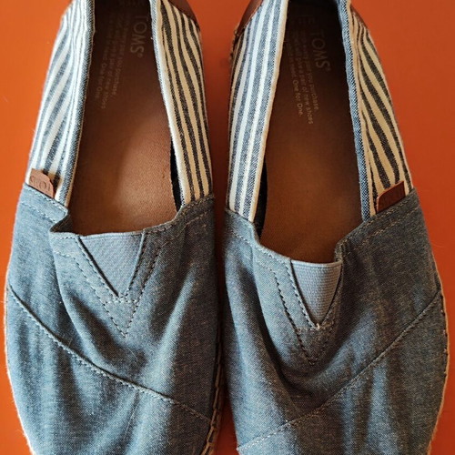 TOMS Espadrilles men's blue chambray size 44.5 used