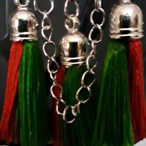 Earrings with green and red tassels new
