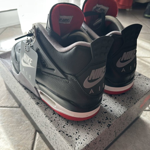 Jordan 4 Bread Reimagined sneakers like new, size 44.5, black and red