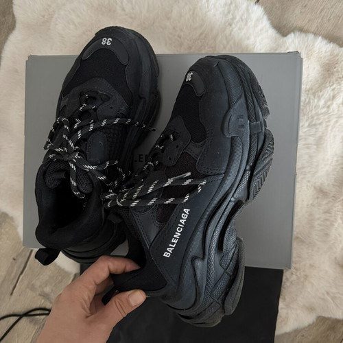 Balenciaga Triple S sneakers like new, size 38, black