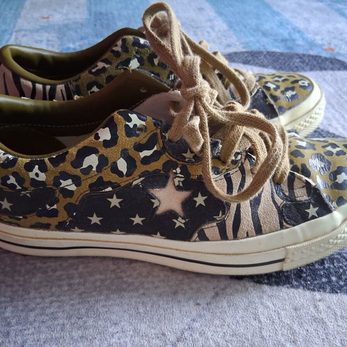Converse One Star 37 leather athletic shoes used