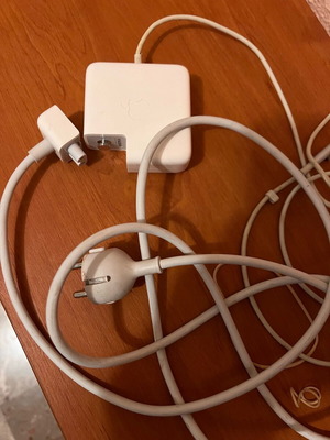 Apple φορτιστής Magsafe 65w μεταχειρισμένος