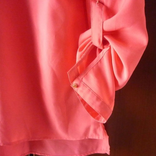 Women's clothes like new, Italian-made shirts, skirt, pants