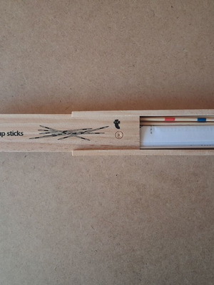 Mikado game like new with multilingual instructions from Flying Tiger