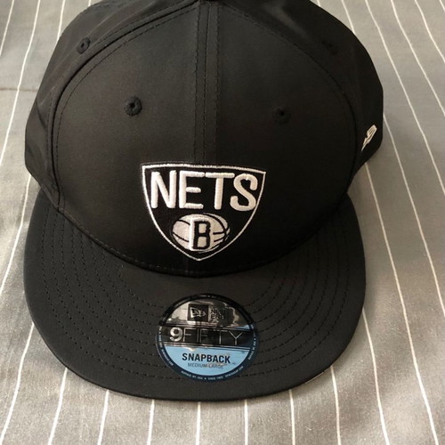 New Era Brooklyn Nets NBA 9FIFTY SNAPBACK cap new medium-large