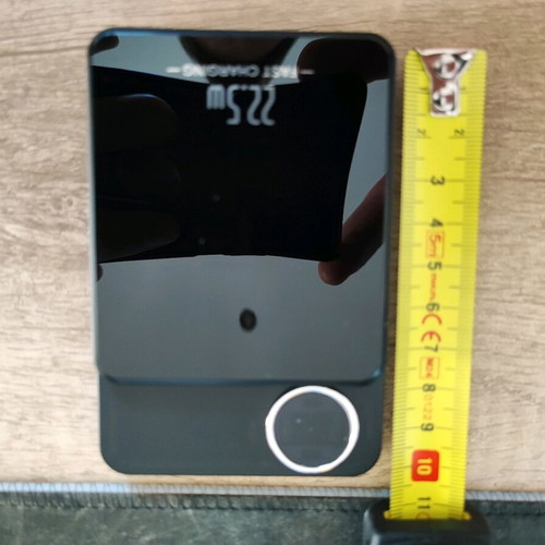 Powerbank 10000mAh new with magnetic charging and lightweight design