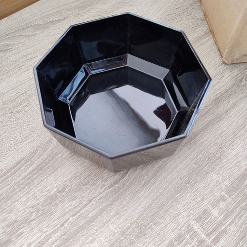 Arcoroc France black glass bowl for salad or fruit used