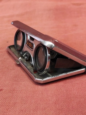 Theater Pocket Binoculars 3x25mm like new, 6.5x11.5 cm