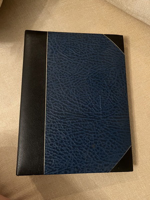 Photo album in leatherette like new