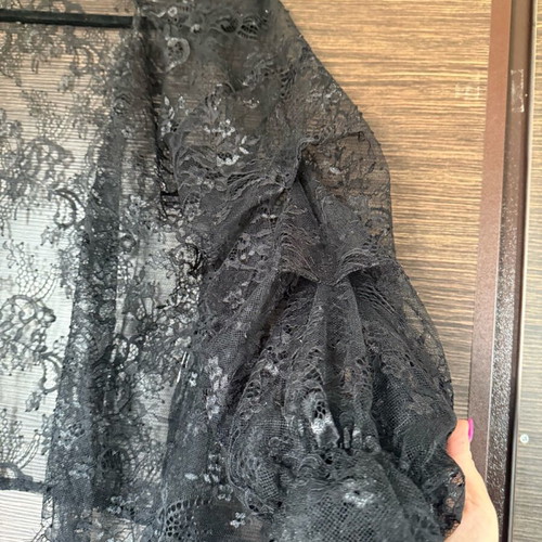 BSB blouse with wide sleeves, size L, like new, black