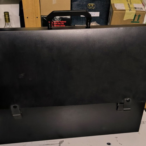 Design transport bag like new, large black plastic