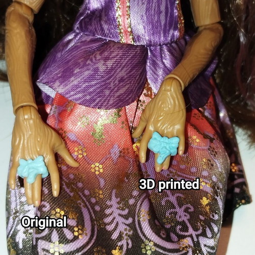 Ever After High Cedar Wood Signature Doll Ring like new, 3D printed