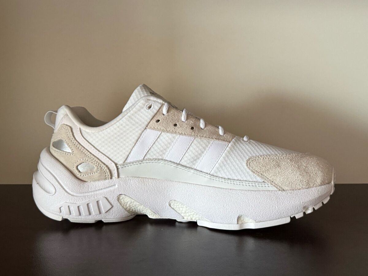 Adidas ZX 22 Boost sports shoes new,… - € 80,00 - Vendora.cy