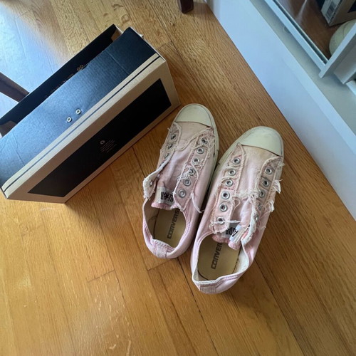Athletic shoes used, size 39, pink