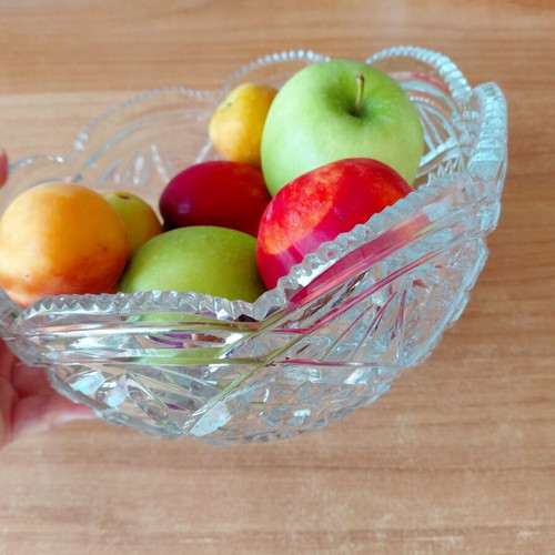 Vintage crystal serving platter 23cm like new