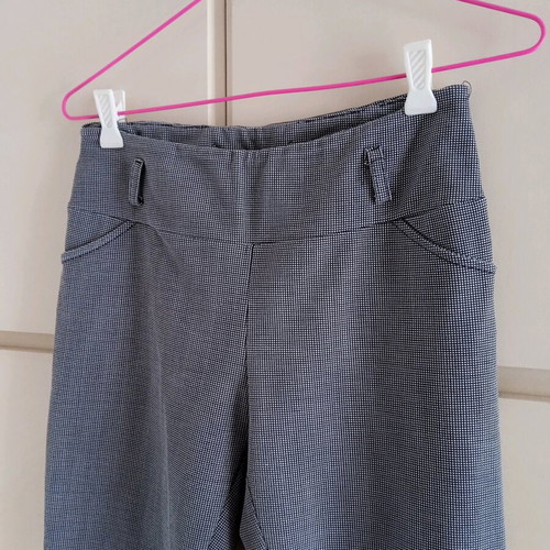 Plaid pants like new, size XS/S