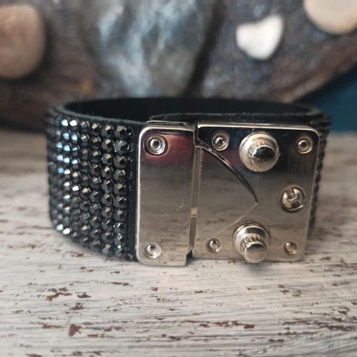 Cuff Bracelet with Strass on Black Base and Metal Clasp new