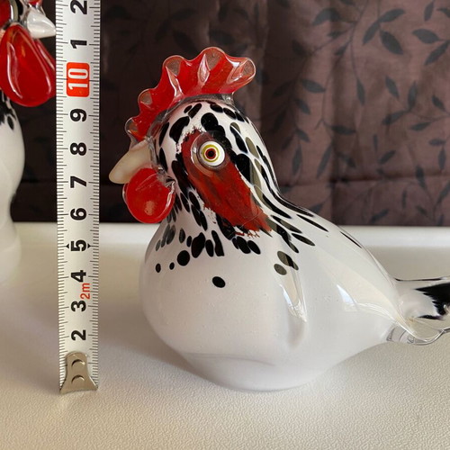 Glass chicken figurines like new, pair, British handcrafted art