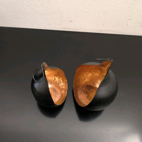 Decorative tealight holders like new, bronze and black color, set of 2
