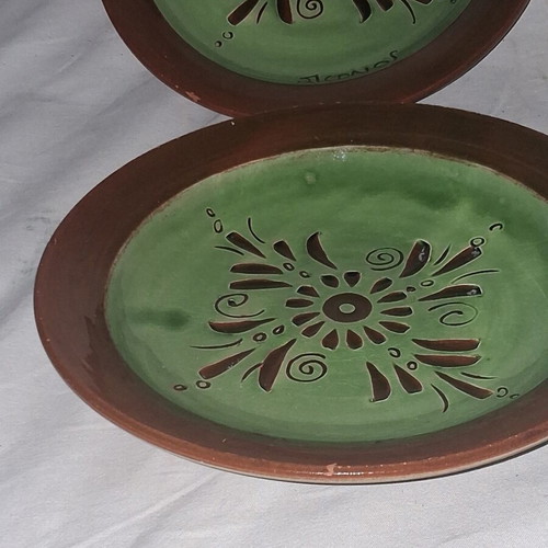 Pair of handmade Sifnos ceramic plates 23 & 24 cm, like new