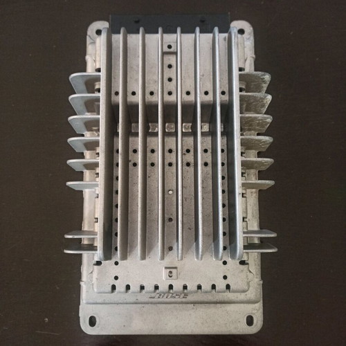 Bose 606 993 570 audio amplifier used for Alfa Romeo GT
