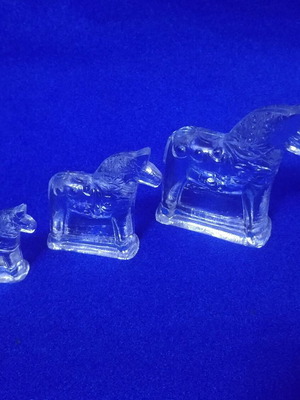 Dalecarlia Horse paperweight set of 3 Lindshammar full crystal Sweden like new