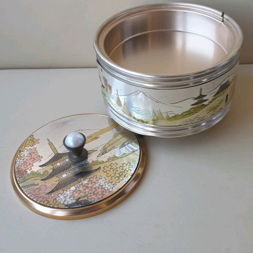 Vintage Japanese Sankyo music powder/jewelry box 1950-1960