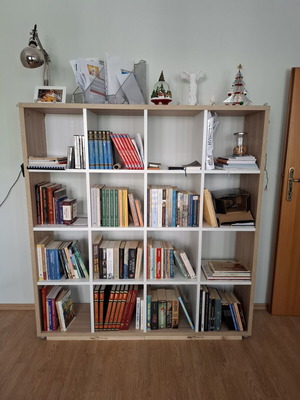 Bookshelf - Bookcase, sturdy construction