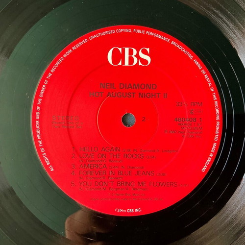 Neil Diamond Hot August Night II double record used, rock