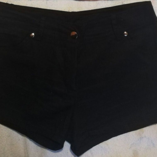 Top and shorts like new, multicolor and black