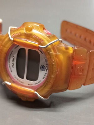 Casio BG-200 women's wristwatch used, orange