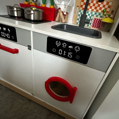 Wooden kids kitchen like new with lights and sounds