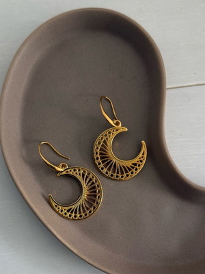 Moon earrings like new, gold-colored