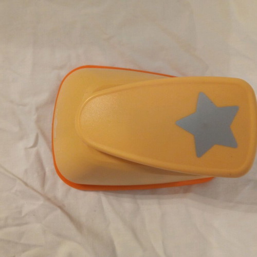 Star Paper Cutter like new, manual craft tool