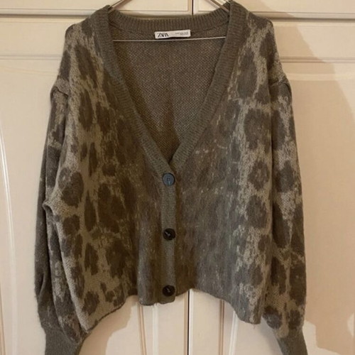 Zara wool cardigan tiger print like new brown