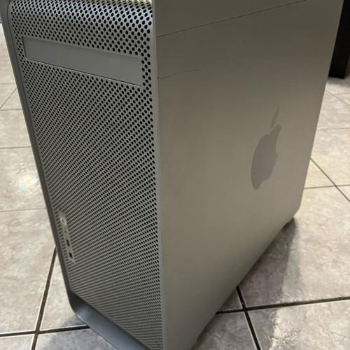 Apple Power Mac G5 a1177 2.0GHz Dual Core Desktop with Apple Cinema Display 20” used
