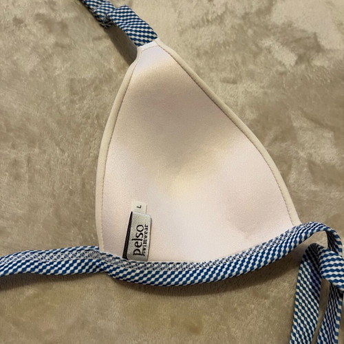 Bikini swimsuit like new, size L, with metal clasp