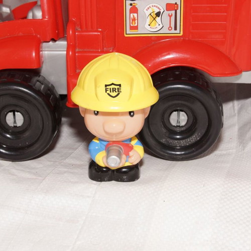 Large fire truck used with firefighter figure