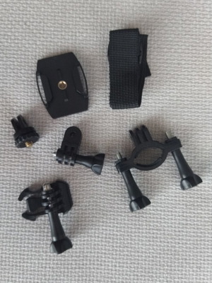 Action camera accessories like new