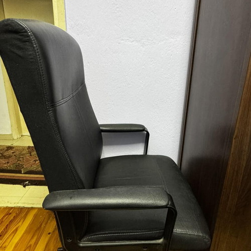Leather chair used