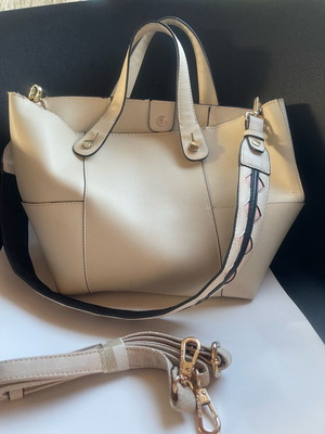 Zara Basic Collection Shoulder Bag used, white