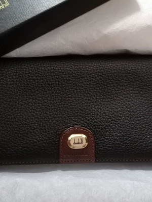 ALFRED DUNHILL , естествена кожа в черно със златисто лого
