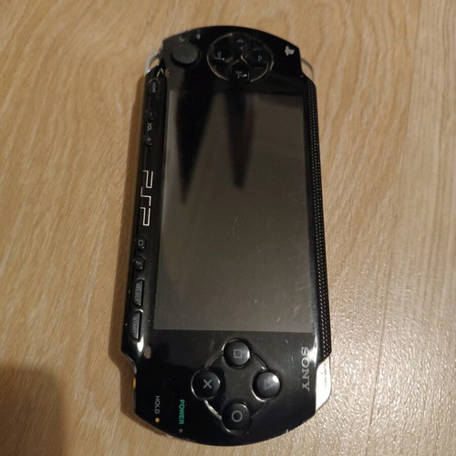 PlayStation Portable (PSP) used with 14 games