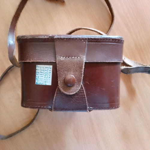 Agfa Silette Pronto used with leather case and strap