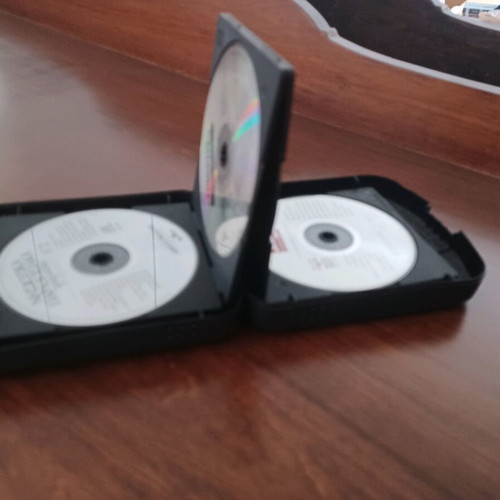 CD storage case for car like new, plastic material
