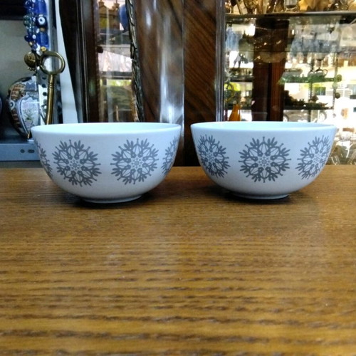 Christmas serving bowls new, set of 2 pieces