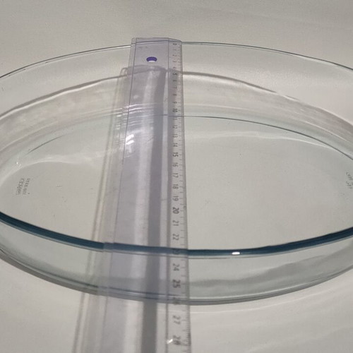 Marinex Glass Oven Dish with Metal Base like new, 35x23 cm